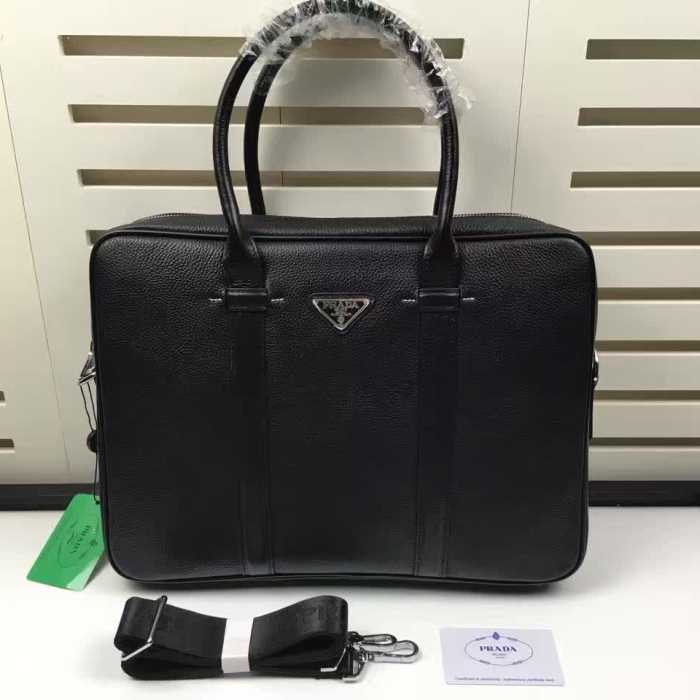2017春夏 着心地抜群 プラダ PRADA 手持ち&ショルダー掛け