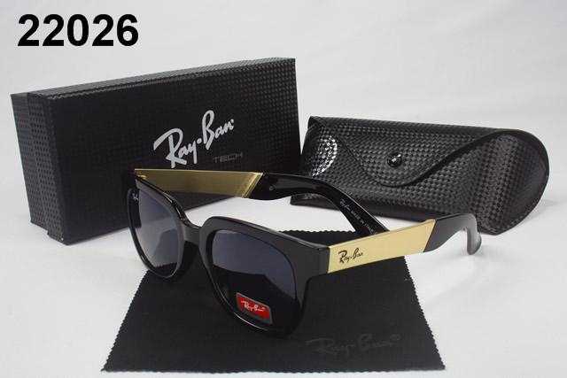 日焼けを防ぐレイバンコピー Rayban 違和感がないサングラス.