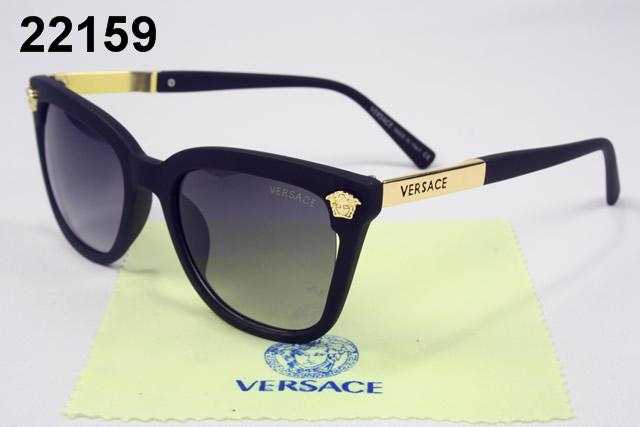 スタイリッシュな印象 2017春夏 ヴェルサーチ VERSACE サングラス