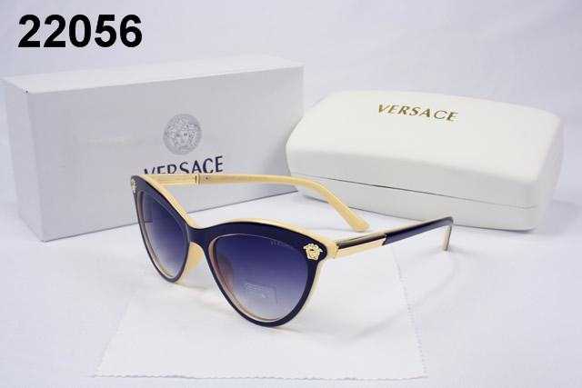 お洒落に魅せる 2017春夏 ヴェルサーチ VERSACE サングラス