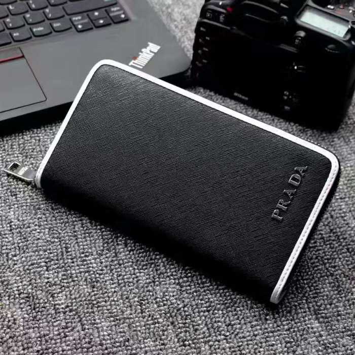 スタイルアップ効果 2017春夏 プラダ PRADA 財布